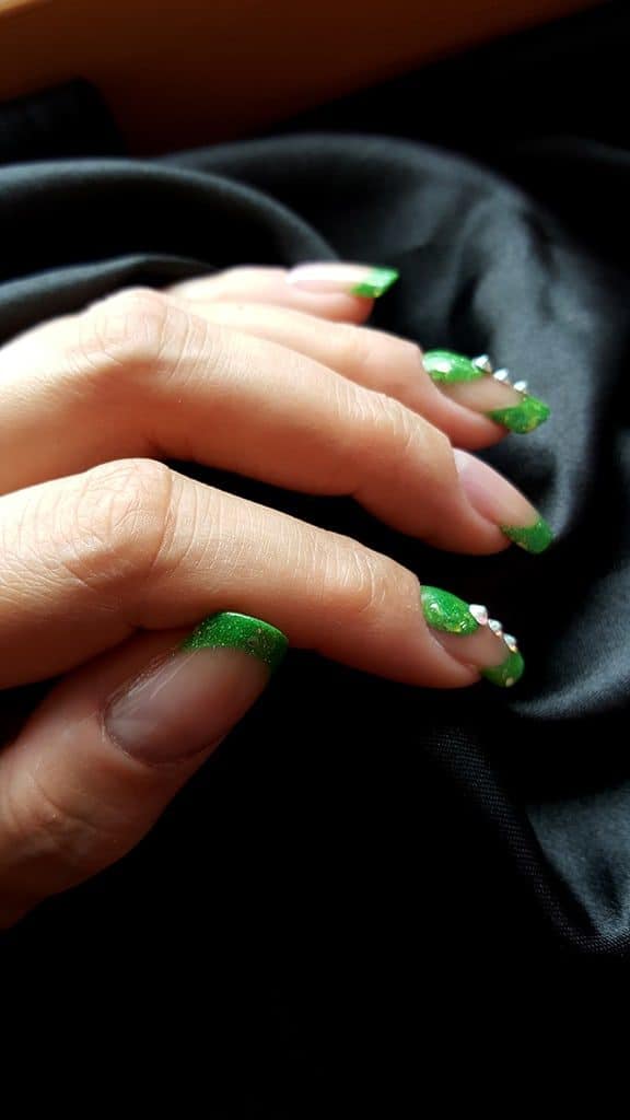 Grüne Acrylnägel